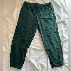 Nike Women’s Sweatpants Forest Green Drawstring Elastic Waistband and Ankles